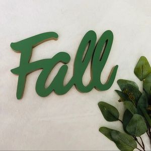 GREEN “FALL” STANDING WORDS